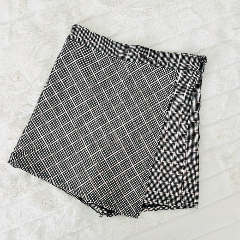 NEW GARAGE SKORT